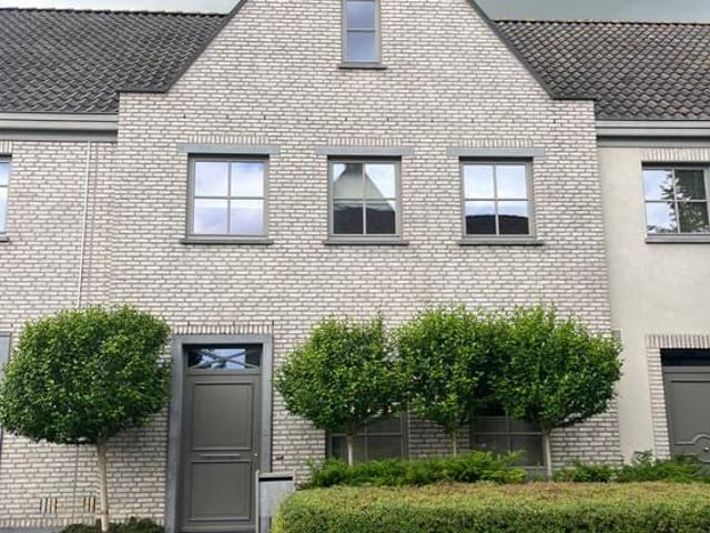 Prachtige, energiezuinige woning met 4 slaapkamers
