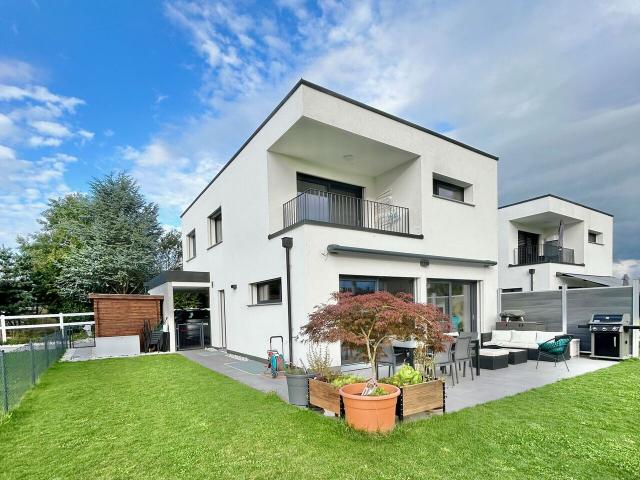 Prächtige freistehende Familienvilla von 165 m² mit Garten