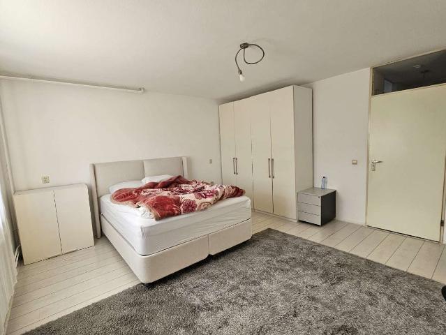 Prachtige hoekwoning 3 slaapkamers en tuin