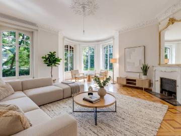 Außergewöhnliche Haussmann Wohnung von 155 m² mit Garten