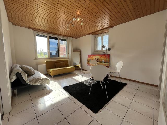 Prächtige, helle 2,0 Zimmer Wohnung in der Nähe des Bahnhofs Montreux