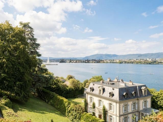 Prächtige Luxuswohnung mit Blick auf den See