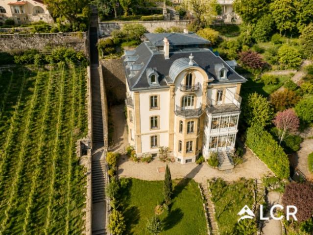 Prächtige Luxuswohnung, 5,5 Pence, in Neuchâtel