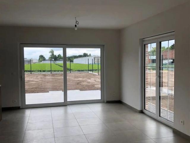 Prachtige nieuwbouw woning TE HUUR in Lochristi!