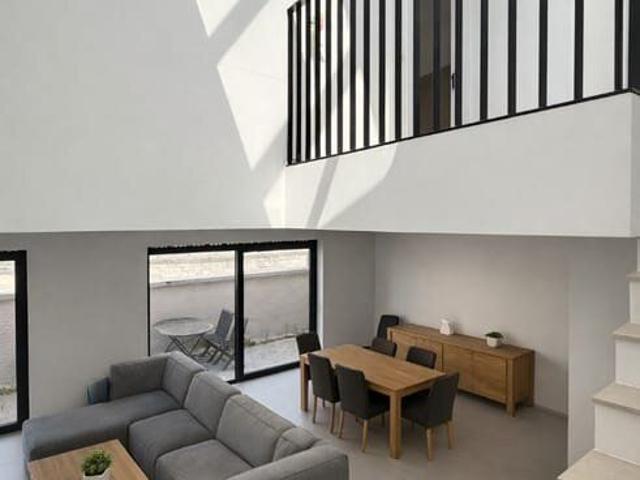 Prachtige nieuwbouwwoning aan het water in het Prinsenhof