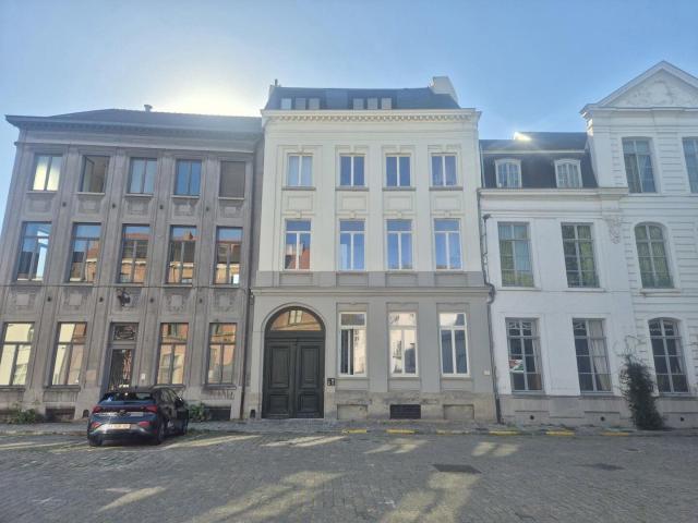 Prachtige studio in Prinsenhof met gemeenschappelijke tuin