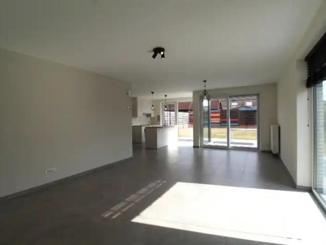 Prachtige recente woning te huur centrum Moorslede