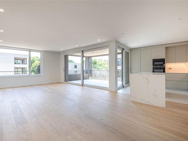 Prächtige neue Wohnung ideal gelegen