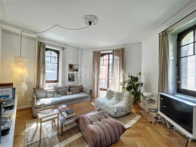 Prächtige Wohnung in der Nähe des Place des Augustins