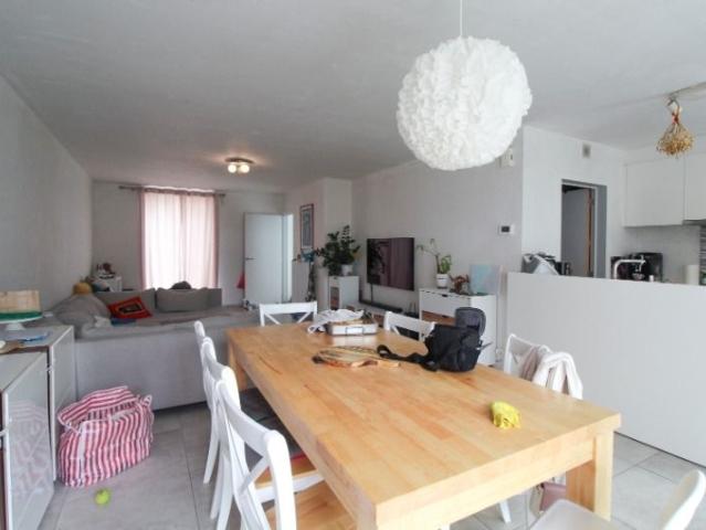 Prachtige woning in rustige woonwijk te Roeselare