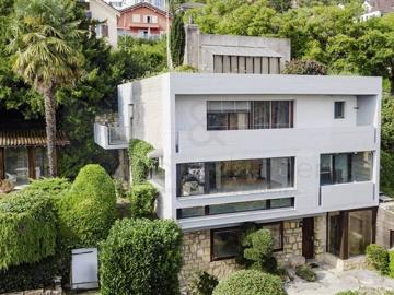 Wunderschöne zeitgenössische Villa