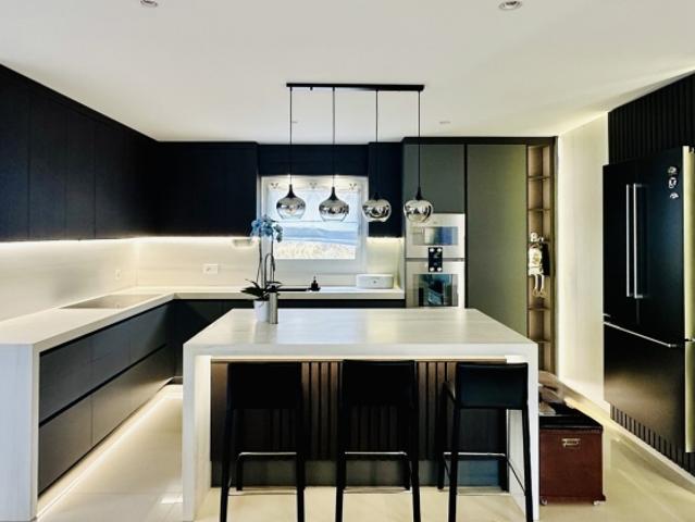 Prächtiges neues Penthouse mit 4,5 Zimmern