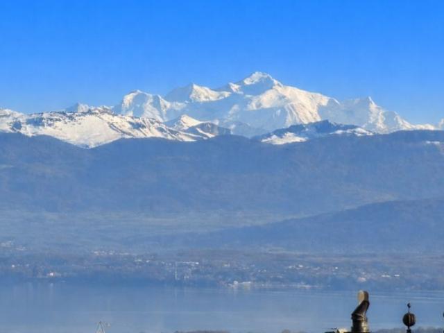 Prächtiges Anwesen mit Blick auf See & Alpen!