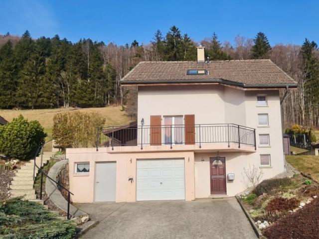 Prächtiges Familienhaus in Sainte Croix