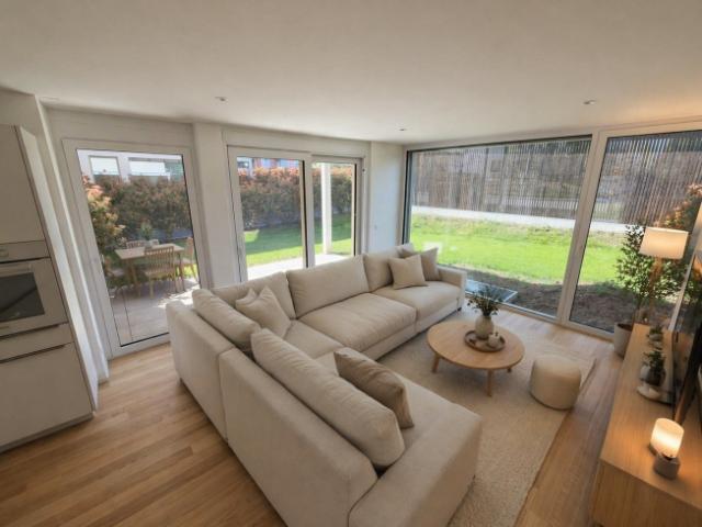 Prächtiges, helles 4,5 Zimmer Dreierzimmer mit Terrasse in Porrentruy