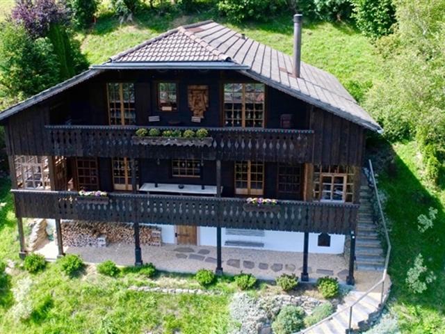 Prächtiges 4,5 Zimmer Chalet