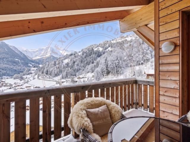 Prächtiges 7,5 Zimmer Doppelhaus im obersten Stock mit Blick auf die Dents du Midi