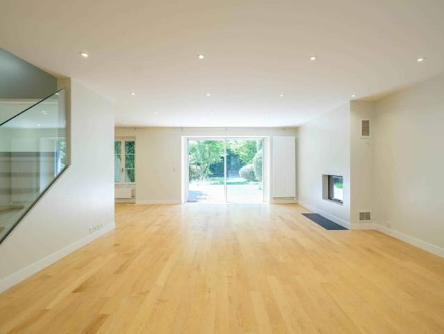 8 Room apartment