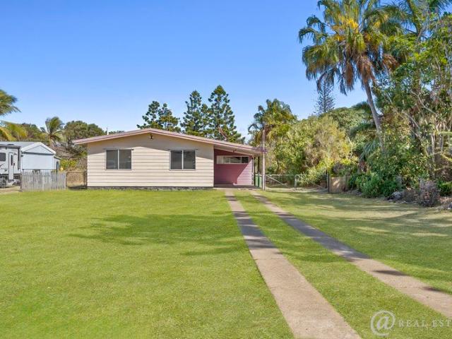 Practical & Comfortable 3 Bedroom Home close to everything