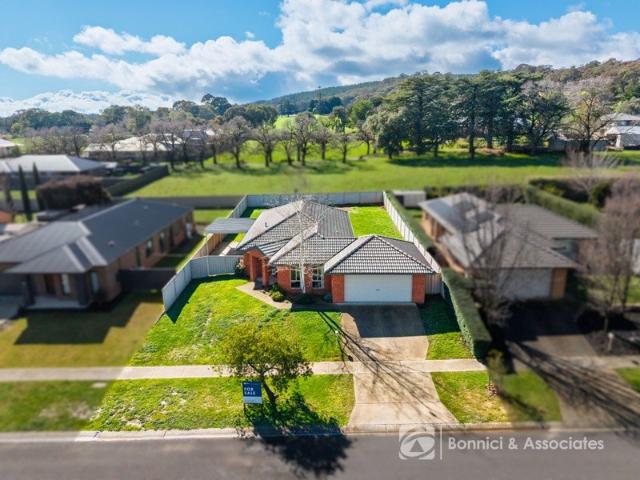 PRACTICAL FAMILY HOME IN AN ESTABLISHED SETTING