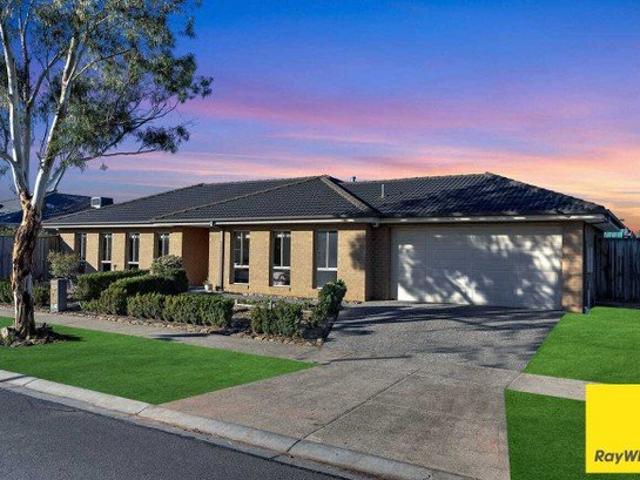 Practical Family Living in a Prime Truganina Location 31 Ronald Road Truganina