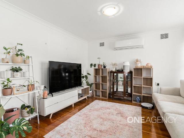 PRACTICAL LIVING IN A CENTRAL NOWRA LOCATION