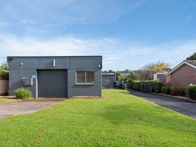 Practical Living with Exceptional Storage & Workshop Space