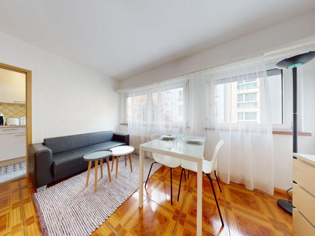 Practical & urban at Train Station SBB Gundeli, Basel Amsterdam Apartments for Rent