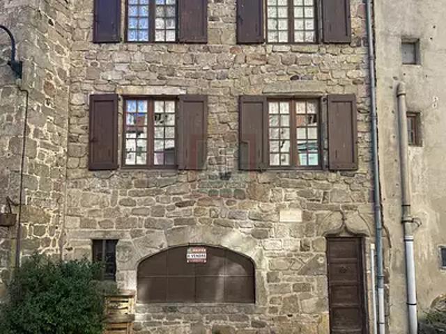 Pradelles 43420 Achat / Vente maison 3 pièces t3