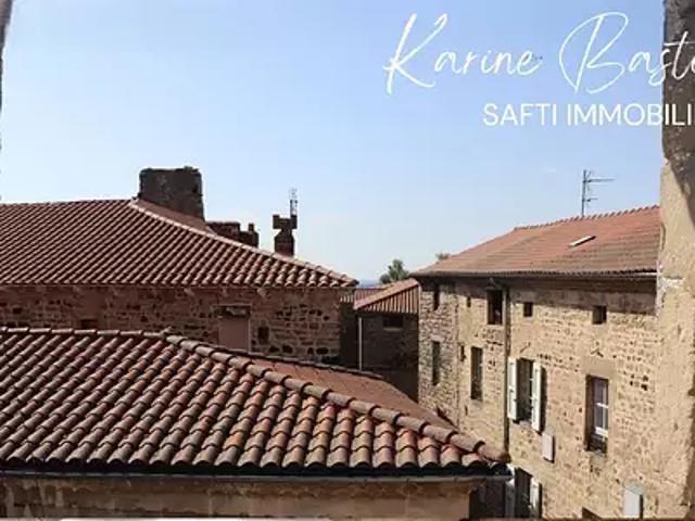 Pradelles 43420 Achat / Vente maison 5 pièces t5