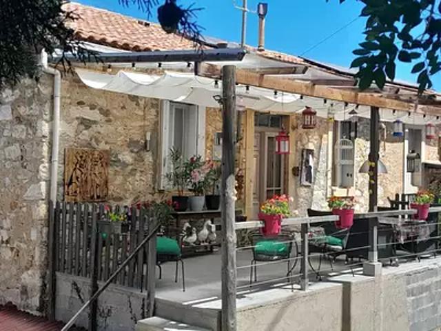 Prades sur Vernazobre 34360 Achat / Vente maison 8 pièces t8 piscine