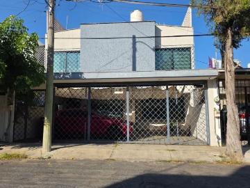 PRADOS TEPEYAC ZAPOPAN CASA EN VENTA