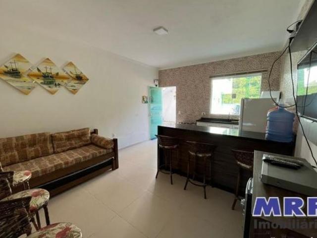 Praia da Maranduba. Venda de apartamento.1 dormitório. Aceita financiamento