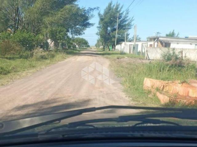 Praia do Quintão Terreno de 300m2, Rua Padre Feijó, próximo a UPA