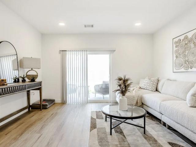 Prairie Encore 2 Bedroom Apartment for Rent at 100 Mia Rose Way, O'Fallon, MO 63366 O'Fallon