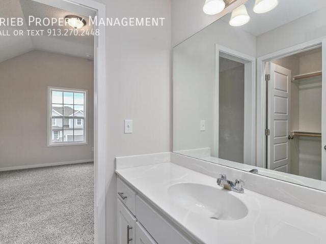 Prairie Farms Single Family Home Available September 15th