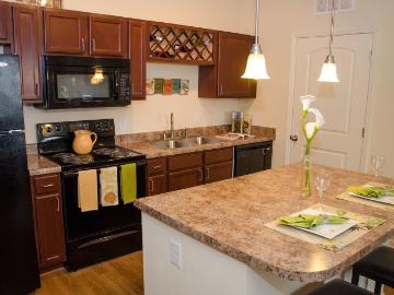 Prairie Grass at Jordan Creek 1 Bedroom Apartment for Rent at 8655 Bridgewood Blvd, West Des Moines, IA 50266