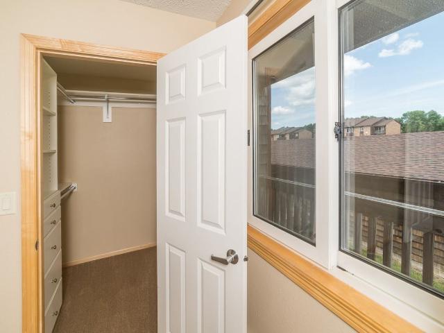 Prairiewood Estates 2 Bedroom Apartment for Rent at 3301 17th Ave S, Fargo, ND 58103 Westgate
