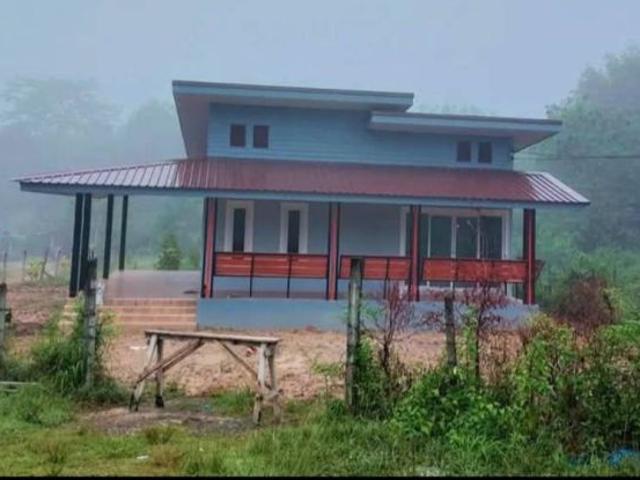 ประกาศขายบ้านเดี่ยวติดถนนเจ้าของบ้านขายเอง สนใจติดต่อสามารถต่อลองราคาได้คะ