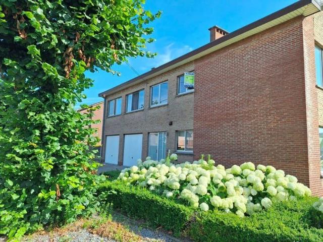 Praktisch instapklaar appartement te Zolder centrum