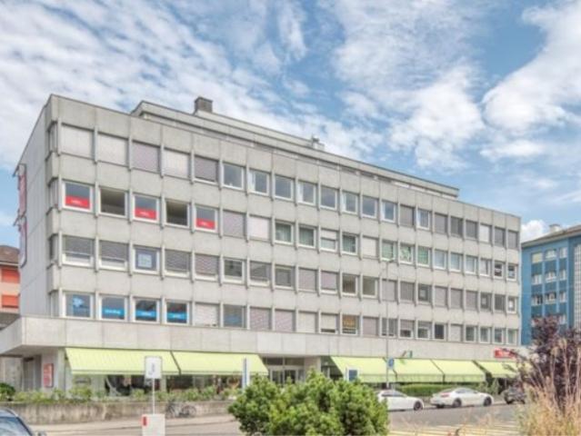 Praktische Bürofläche zu vermieten