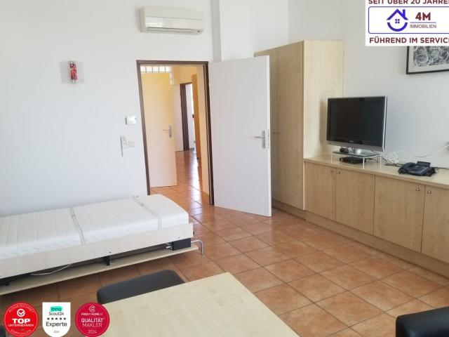 Praktische, Helle & Modern Ausgestattete 2 Zimmer Wohnung Inkl. Stellplatz, Dachterrasse