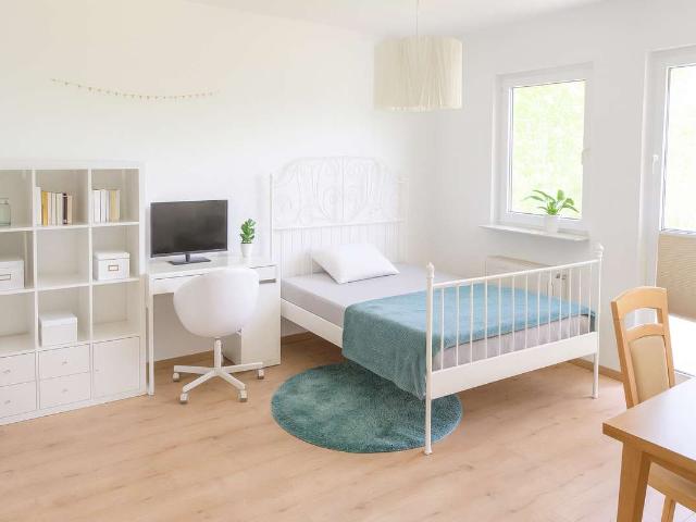 Praktische 1 Zi. Wohnung + Balkon & PKW STP – ideal für Singles/Studenten