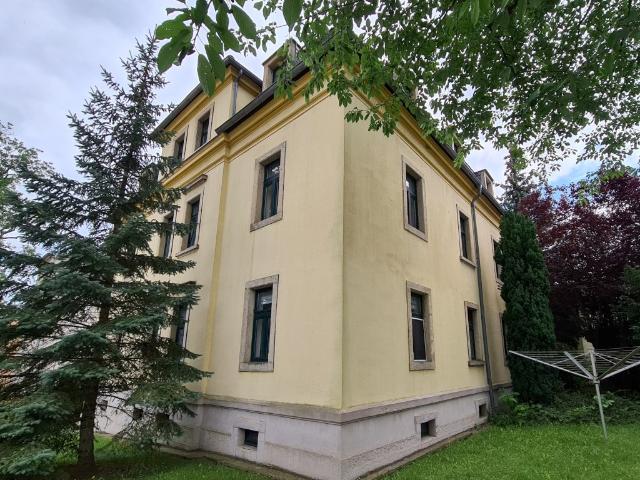 Praktische 1 Zimmer Wohnung in schickem Altbau