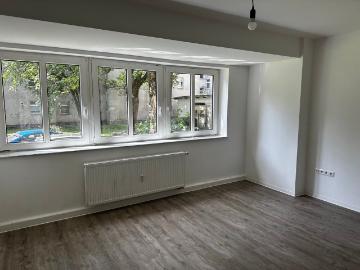 Praktische 1 Zimmer Wohnung mit geräumiger Küche