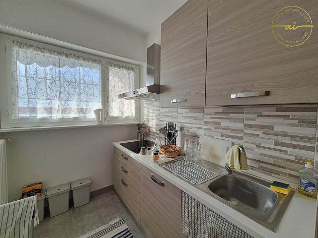 PRAKTISCHE 2.5 ZIMMER WOHNUNG IN ZENTRALER LAGE