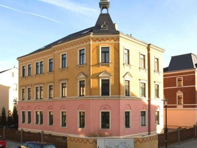 Praktische 2 Zimmer Wohnung mit Einbauküche der Vormieterin zur günstigen Übernahme