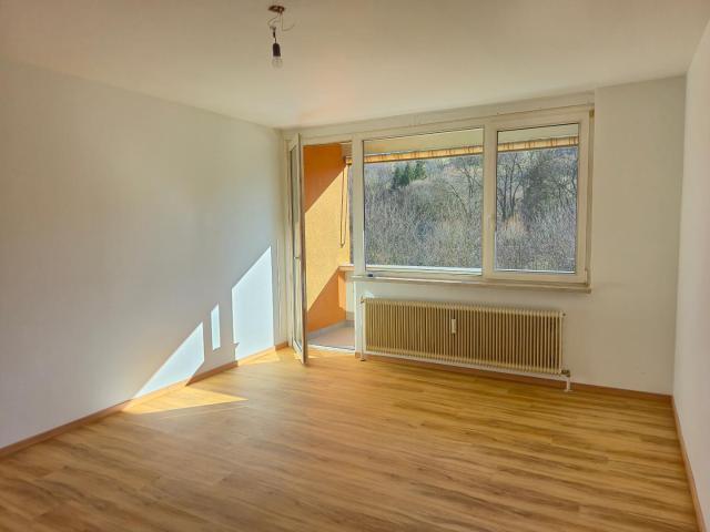 PRAKTISCHE 3 ZIMMER MIETWOHNUNG IN ALTLENGBACH MIT LOGGIA UND PARKPLATZ