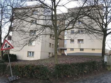 Praktische 4 Zimmer Wohnung mit Balkon und Gäste WC in Marburg