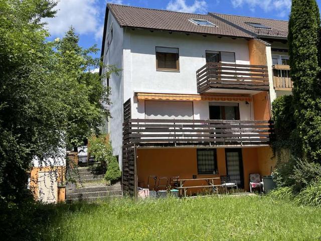 Praktisches Einfamilienhaus mit 5 Zimmern in Hersbruck